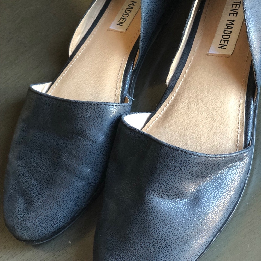 Leather black Steve Madden flats